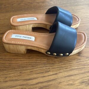 Steve Madden Studded Clogs